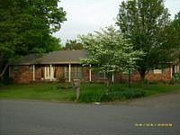 2nd image of 9626 Tunbridge Ln