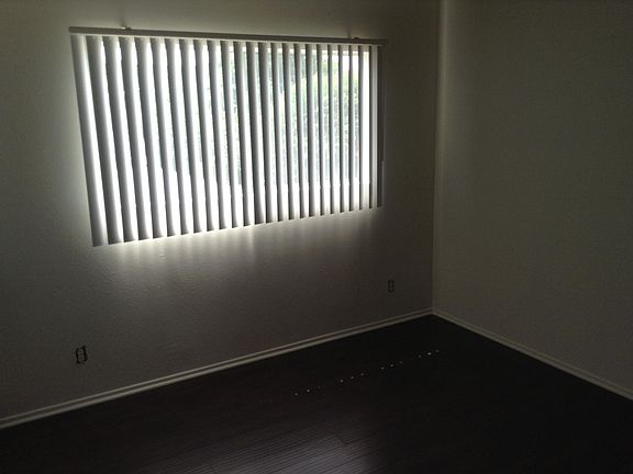 5th image of 11659 Chandler Blvd #107
