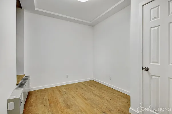 Rented by City Connections Realty | media 26
