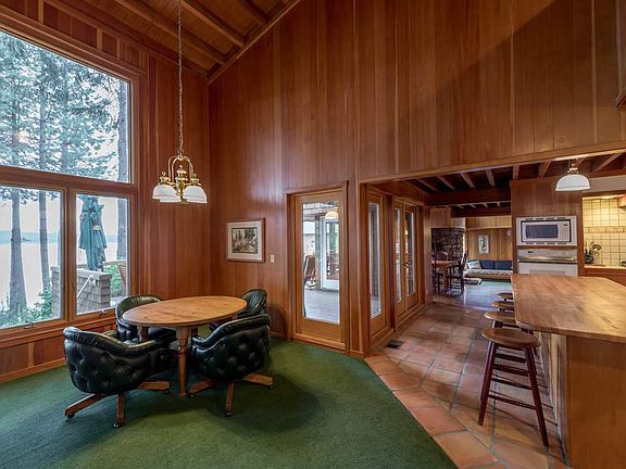 5th image of 1327 Lassen View Dr