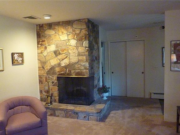 5th image of 140 Bretton Woods Dr