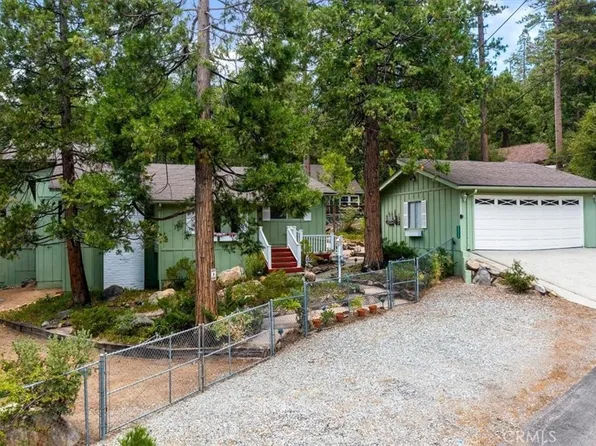 25554 Scenic Dr, Idyllwild, CA 92549