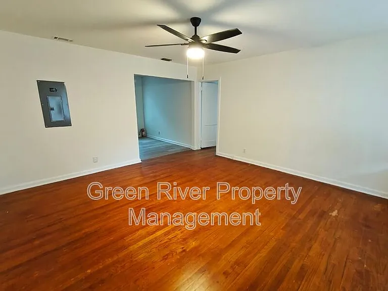 1654 Talbot Ave — Photo 19
