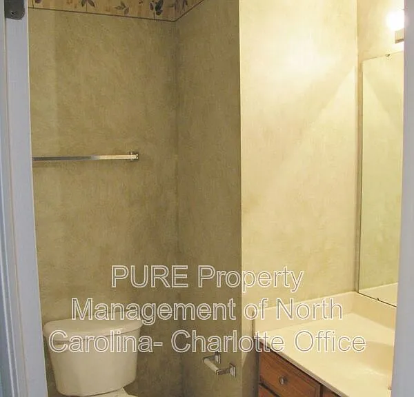 18040 Delmas Dr — Photo 18