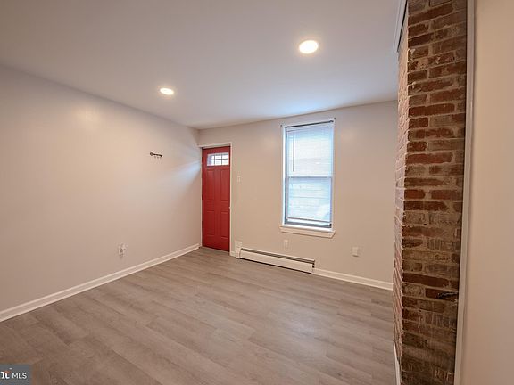 5th image of 2924 Salmon St