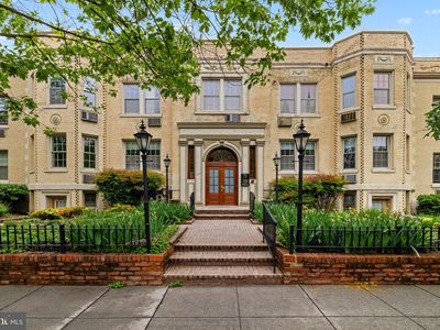 3024 Wisconsin Ave NW APT 208, Washington, DC, 20016