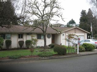 2191 NW Andrea St, Roseburg, OR 97471