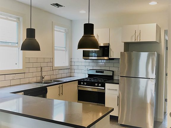 4th image of 1710 N Kimball Ave