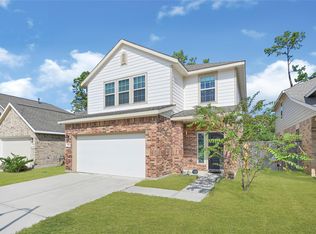1922 Ballesteros St, Crosby, TX 77532