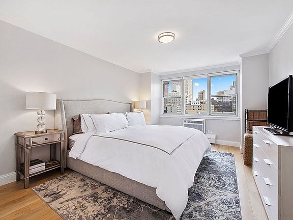 2nd image of 340 E 80th St #11W