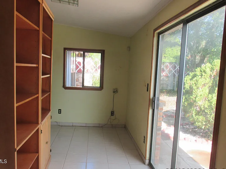4425 Gen Maloney Cir — Photo 15