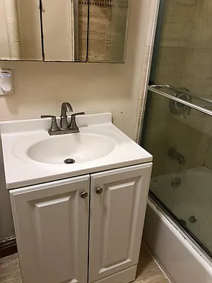 Rented by Oxford Property Group | media 11
