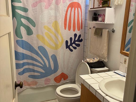 3rd image of 45 San Mateo Rd