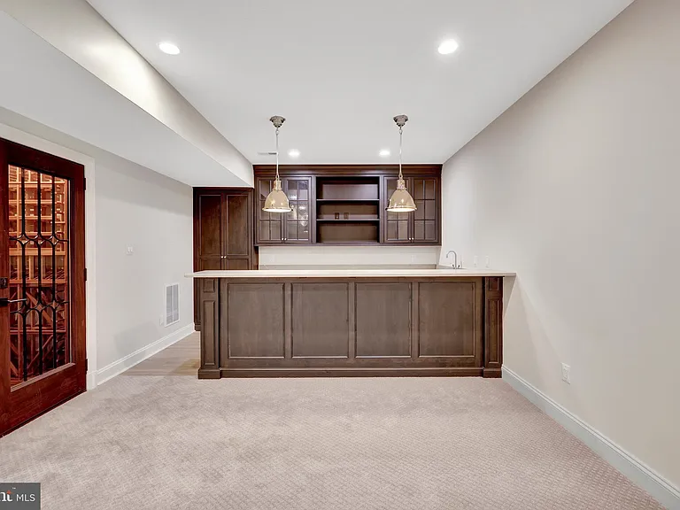 6707 Wemberly Way — Photo 66