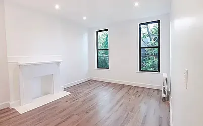 165 Howard Avenue, #2R