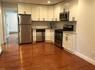 204 Lexington St #3M, Boston, MA 02128