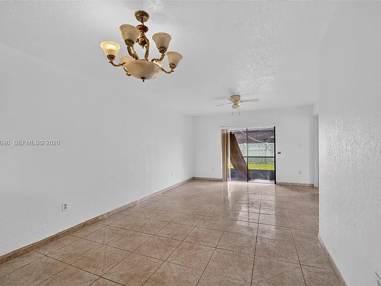 6001 Shakerwood Cir #108 — Photo 7