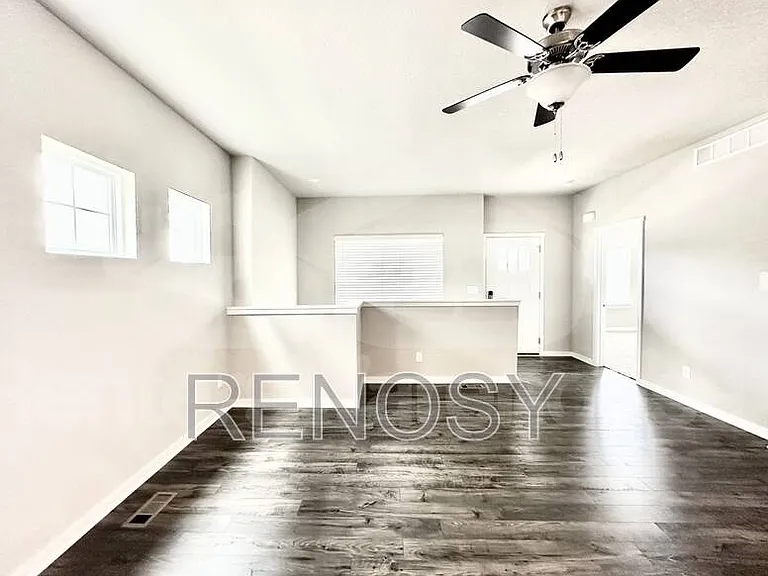 2310 SW Plaza Pkwy — Photo 3