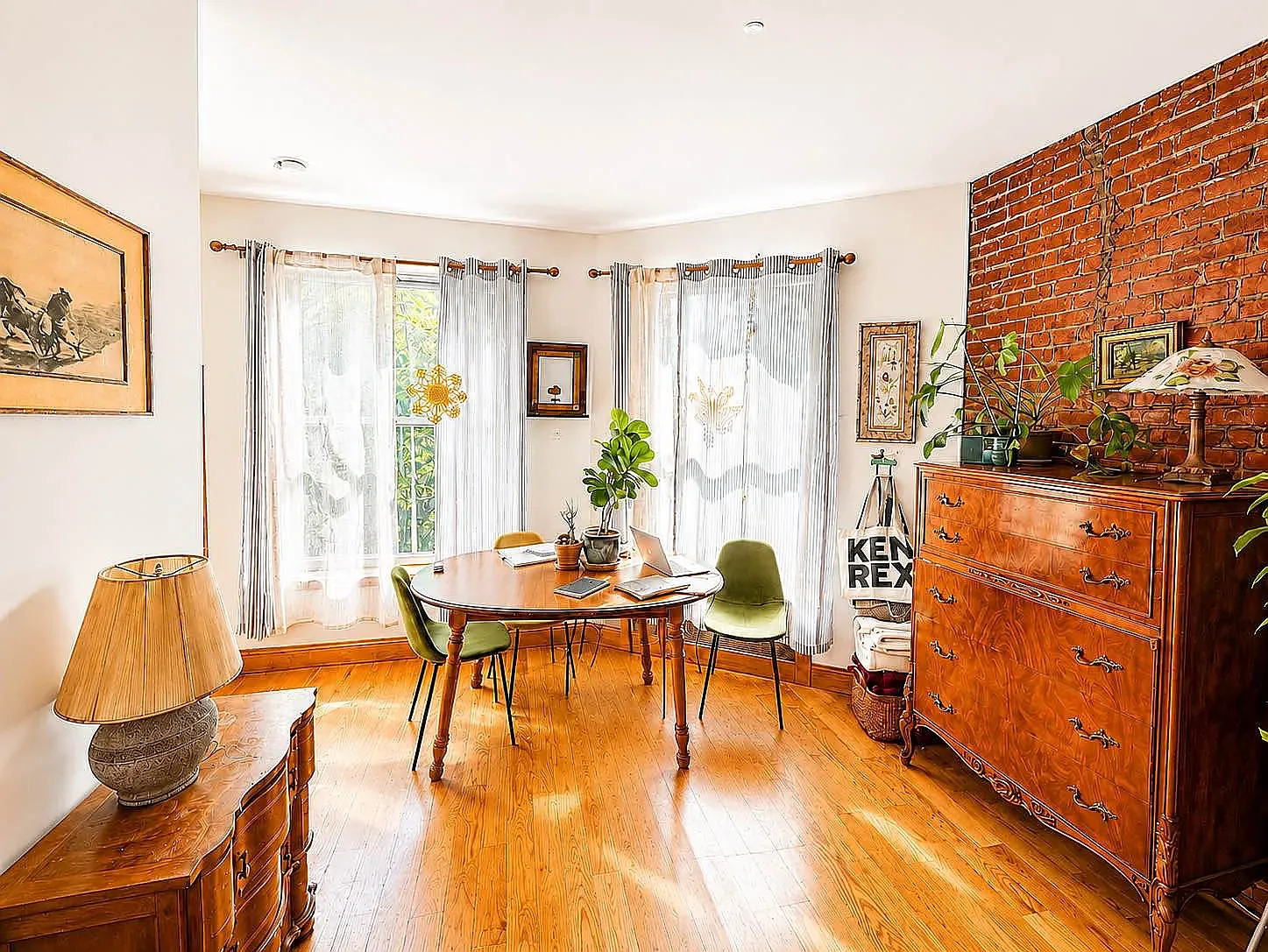 317 West 107th Street — Photo 3