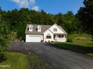 184 Quarry Rd, Hollidaysburg, PA 16648