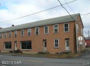 211 Hughes Ave, New Ringgold, PA 17960