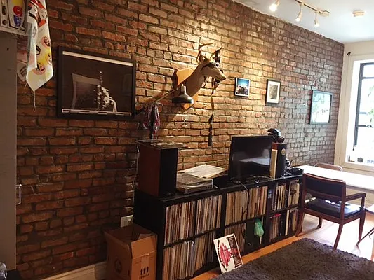 Rented by Nooklyn NYC LLC | media 27