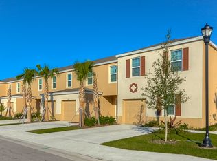 9859 Hound Chase Dr, Gibsonton, FL 33534