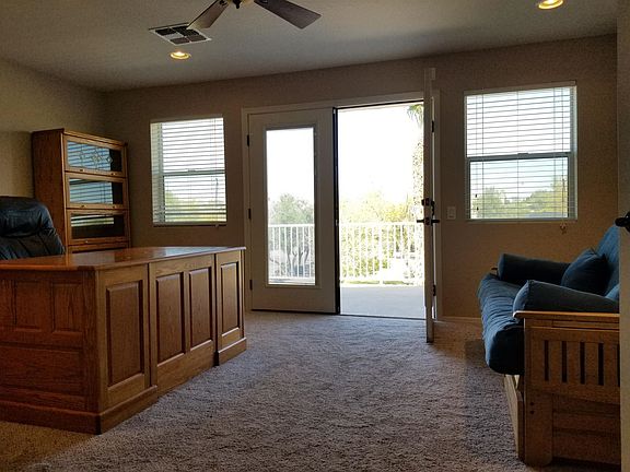 4th image of 611 S Sahuaro Dr