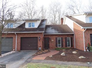 291 Stonegate Cir S, Chambersburg, PA 17201