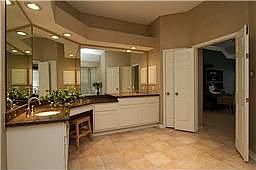 5th image of 3219 Quiet Lake Dr