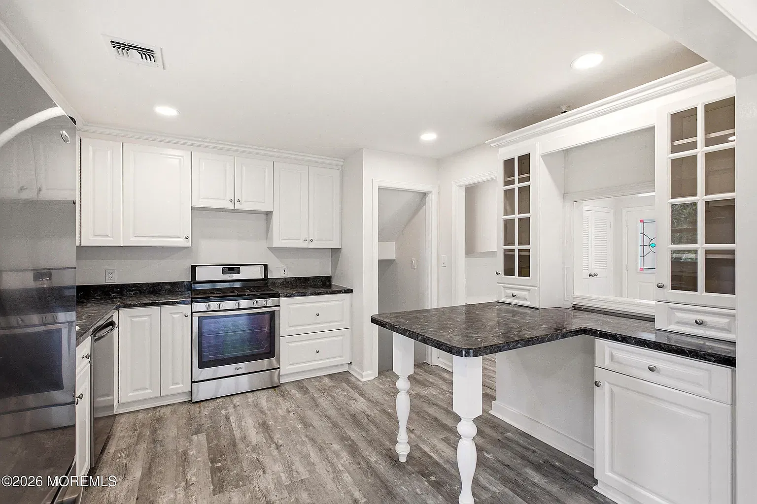 4 bed, 1668 sqft, $3,500 — Photo 4