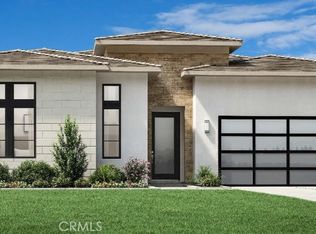 2071 W Pearl St, Encinitas, CA 92024