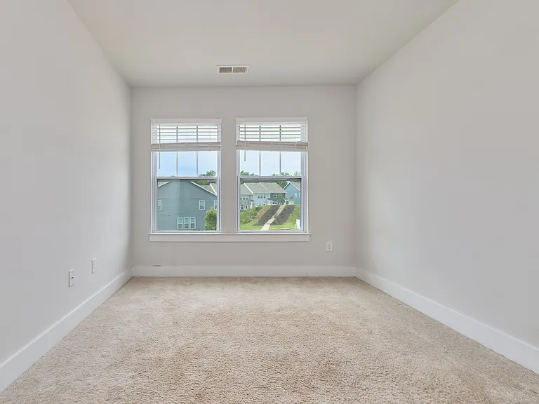 1069 Millison Pl — Photo 15