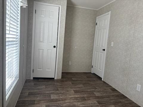 5th image of 4000 24th St N #611