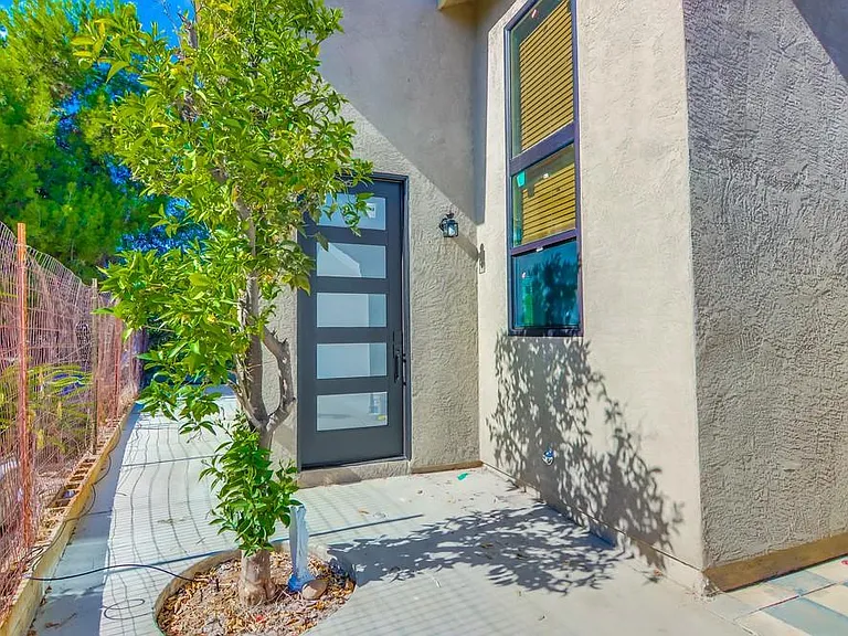 3336 Altadena Ave — Photo 26
