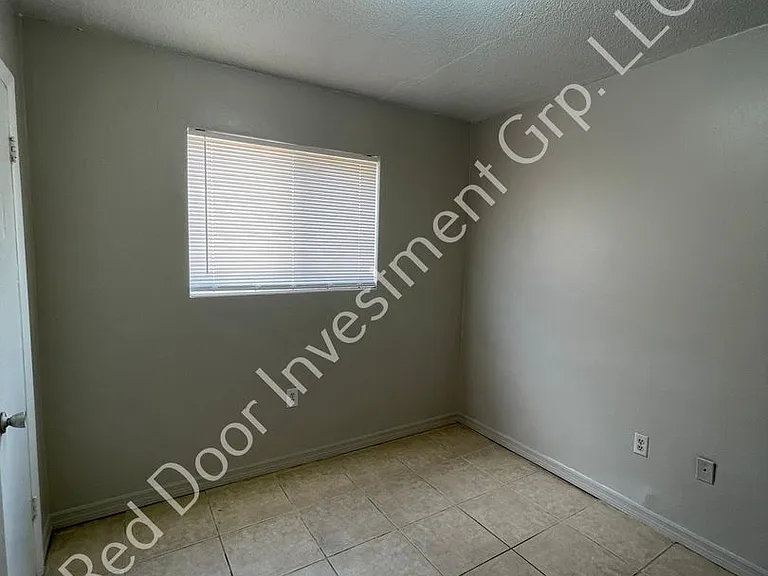 Robinswood — Photo 28