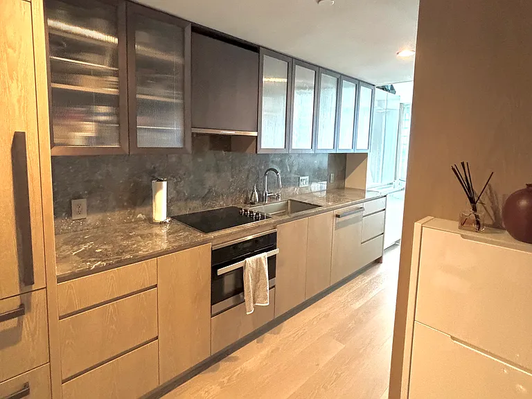 1000 Auahi St #1205 — Photo 4