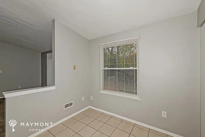 8220 Old Farm Rd — Photo 7