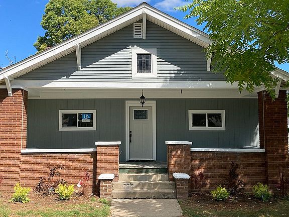 3rd image of 114 W Crawford St