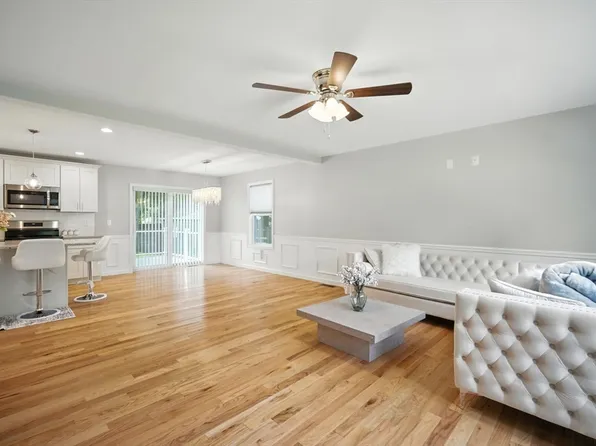 162 Gilbert Ave, Springfield, MA 01119