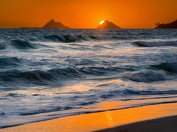 143 Kaluamoo St, Kailua, HI 96734