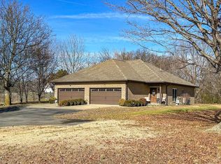 20 & 22 Hamilton Dr, Benton, KY 42025