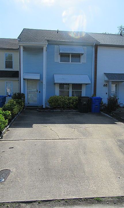 1st image of 410 Indian Summer Ln