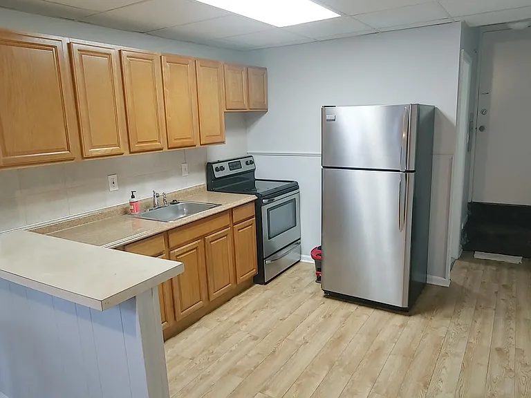 3149 Richmond St #1 — Photo 1
