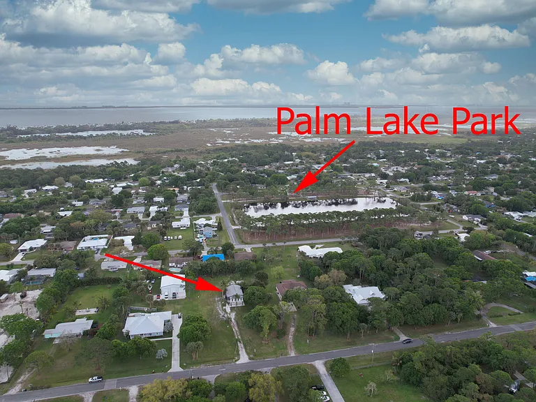 4916 Silver Oak Dr — Photo 40