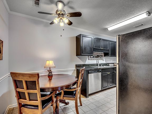 5th image of 9742 Leyland Dr. #2