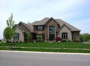 7934 Meadowcreek Dr, Cincinnati, OH 45244