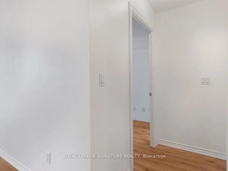 761 Bay St #1914 — Photo 24