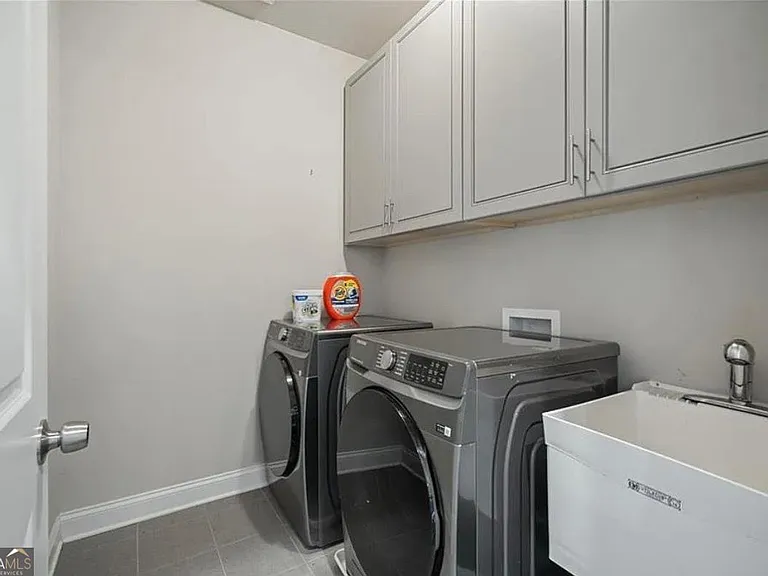 4402 Income Cir — Photo 29