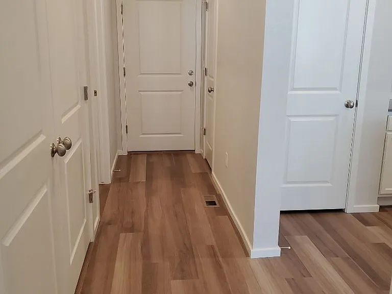 Spacious and Open Condo w/ Modern Finishes — Photo 15